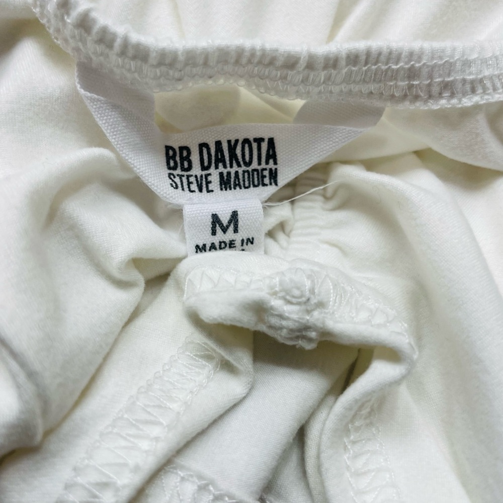 BB Dakota White Ruched Blouse - Picture 8 of 8